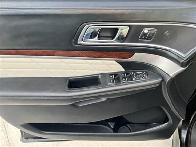 2016 Ford Explorer Platinum   - Photo 12 - Phoenix, AZ 85009
