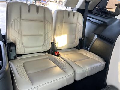 2016 Ford Explorer Platinum   - Photo 15 - Phoenix, AZ 85009