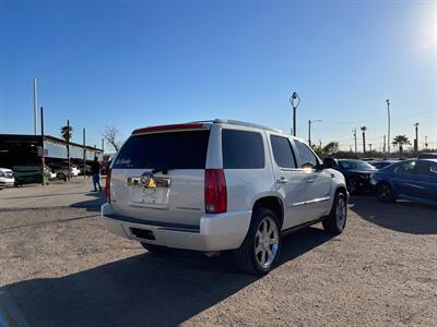 2012 Cadillac Escalade Luxury   - Photo 17 - Phoenix, AZ 85009