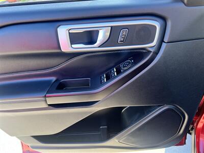 2020 Ford Explorer XLT   - Photo 12 - Phoenix, AZ 85009