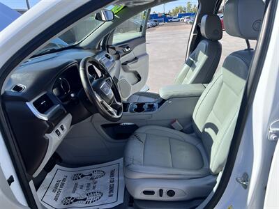2020 GMC Acadia SLT - Photo 7 - Phoenix, AZ 85009