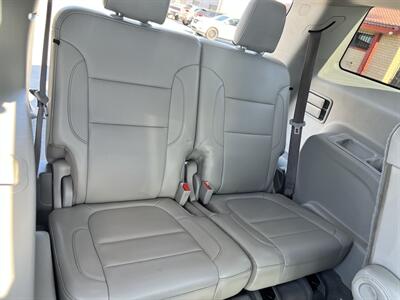 2020 GMC Acadia SLT - Photo 13 - Phoenix, AZ 85009