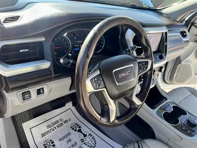 2020 GMC Acadia SLT - Photo 8 - Phoenix, AZ 85009