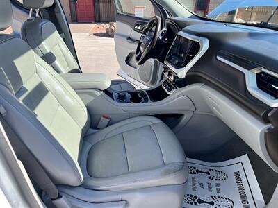 2020 GMC Acadia SLT - Photo 15 - Phoenix, AZ 85009