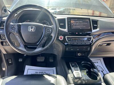 2017 Honda Pilot Touring   - Photo 9 - Phoenix, AZ 85009