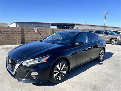 2021 Nissan Altima 2.5 SL   - Photo 2 - Phoenix, AZ 85009