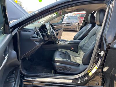 2022 Toyota Camry SE   - Photo 5 - Phoenix, AZ 85009