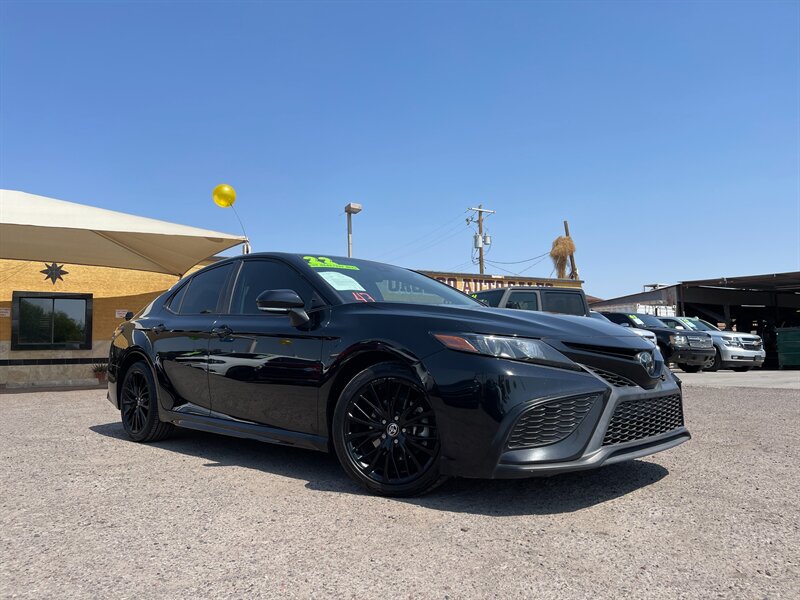 2022 Toyota Camry SE - Photo 1 - Phoenix, AZ 85009