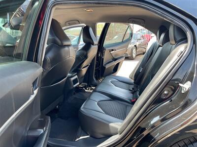 2022 Toyota Camry SE   - Photo 6 - Phoenix, AZ 85009