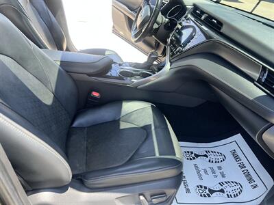 2020 Toyota Camry XSE   - Photo 15 - Phoenix, AZ 85009