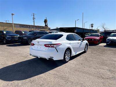 2020 Toyota Camry SE   - Photo 15 - Phoenix, AZ 85009