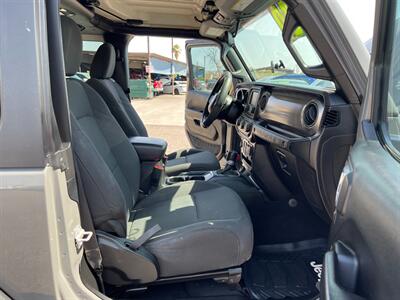 2020 Jeep Wrangler Sport S   - Photo 7 - Phoenix, AZ 85009