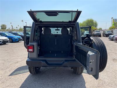 2020 Jeep Wrangler Sport S   - Photo 6 - Phoenix, AZ 85009