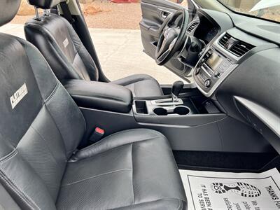 2017 Nissan Altima 2.5 SR - Photo 14 - Phoenix, AZ 85009
