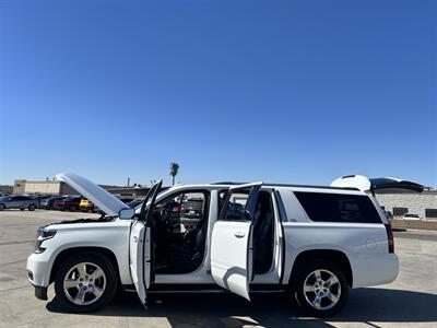 2016 Chevrolet Suburban LTZ   - Photo 6 - Phoenix, AZ 85009