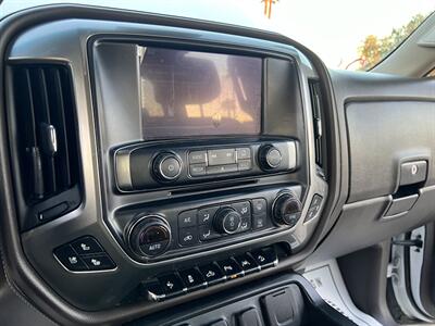 2018 Chevrolet Silverado 1500 LTZ   - Photo 9 - Phoenix, AZ 85009