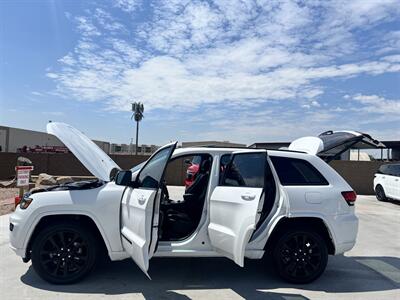 2020 Jeep Grand Cherokee Altitude   - Photo 6 - Phoenix, AZ 85009