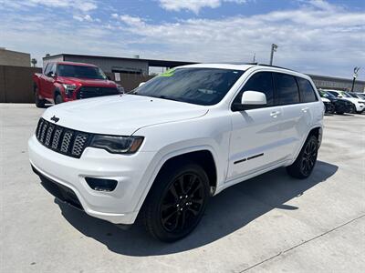 2020 Jeep Grand Cherokee Altitude   - Photo 2 - Phoenix, AZ 85009