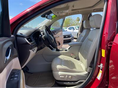 2018 GMC Acadia Denali   - Photo 5 - Phoenix, AZ 85009