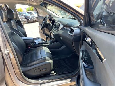 2019 Kia Sorento SX V6 - Photo 9 - Phoenix, AZ 85009
