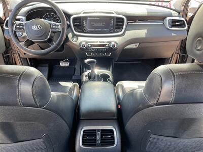 2019 Kia Sorento SX V6 - Photo 11 - Phoenix, AZ 85009