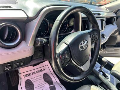 2017 Toyota RAV4 Limited   - Photo 8 - Phoenix, AZ 85009