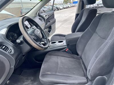 2015 Nissan Pathfinder S   - Photo 7 - Phoenix, AZ 85009