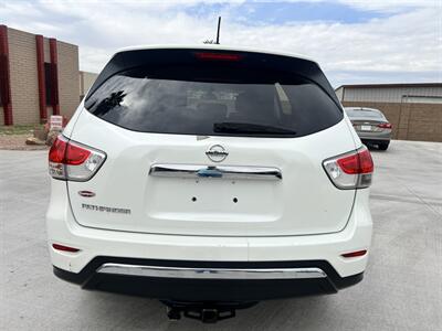 2015 Nissan Pathfinder S   - Photo 3 - Phoenix, AZ 85009