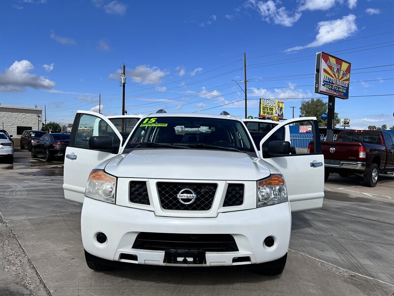 2015 Nissan Armada SL photo 4