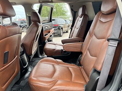 2017 Cadillac Escalade Premium Luxury   - Photo 12 - Phoenix, AZ 85009