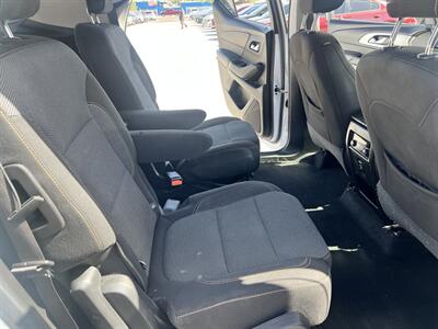 2018 Chevrolet Traverse LT Cloth   - Photo 14 - Phoenix, AZ 85009