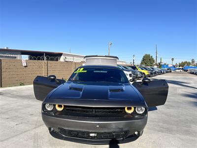 2018 Dodge Challenger R/T Plus   - Photo 4 - Phoenix, AZ 85009