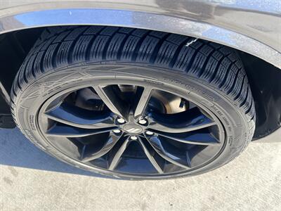 2018 Dodge Challenger R/T Plus   - Photo 15 - Phoenix, AZ 85009