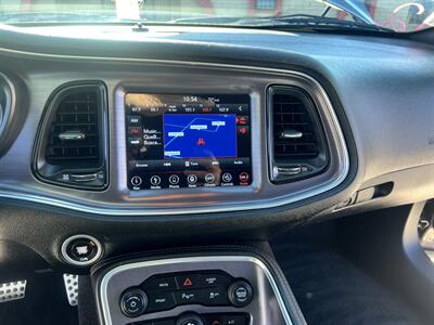 2018 Dodge Challenger R/T Plus   - Photo 9 - Phoenix, AZ 85009