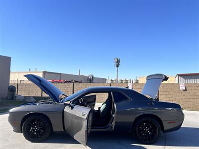 2018 Dodge Challenger R/T Plus   - Photo 6 - Phoenix, AZ 85009