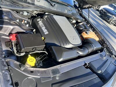 2018 Dodge Challenger R/T Plus   - Photo 14 - Phoenix, AZ 85009