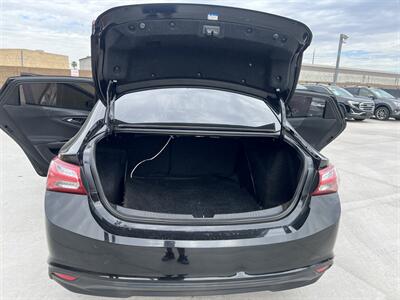 2019 Chevrolet Malibu LT   - Photo 12 - Phoenix, AZ 85009