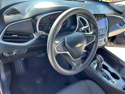 2023 Chevrolet Malibu LT   - Photo 8 - Phoenix, AZ 85009