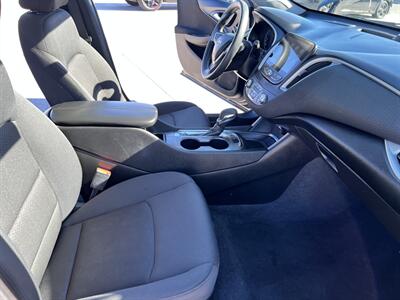 2023 Chevrolet Malibu LT   - Photo 14 - Phoenix, AZ 85009