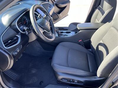 2023 Chevrolet Malibu LT   - Photo 7 - Phoenix, AZ 85009