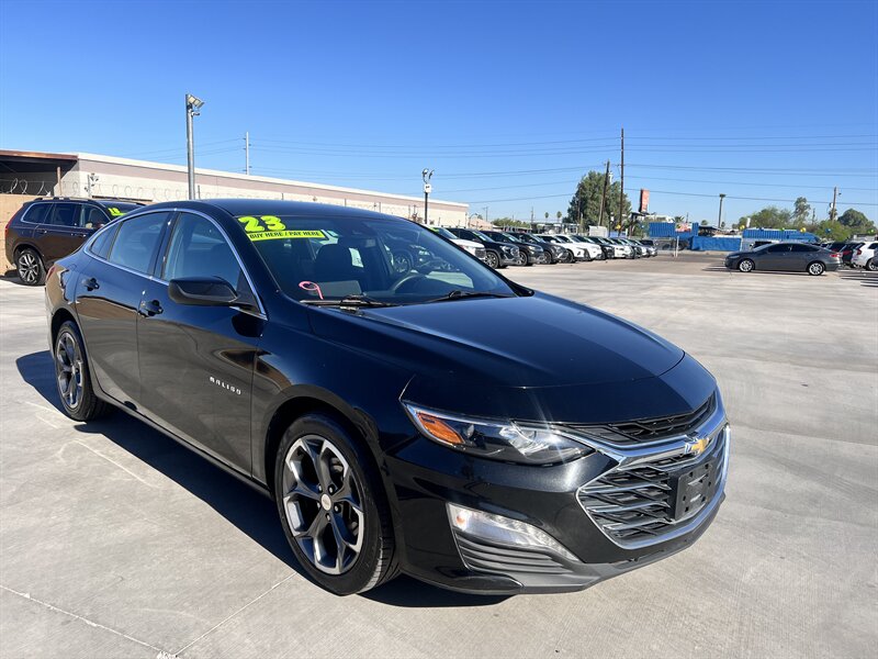 2023 Chevrolet Malibu LT   - Photo 1 - Phoenix, AZ 85009