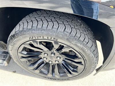 2018 Cadillac Escalade Platinum   - Photo 20 - Phoenix, AZ 85009