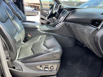 2018 Cadillac Escalade Platinum   - Photo 18 - Phoenix, AZ 85009