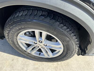 2022 Ford Explorer XLT   - Photo 18 - Phoenix, AZ 85009