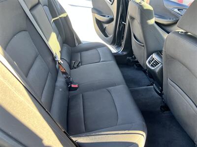 2020 Chevrolet Malibu LT   - Photo 13 - Phoenix, AZ 85009