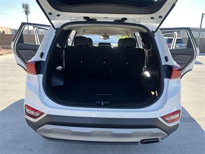 2020 Hyundai SANTA FE SEL   - Photo 13 - Phoenix, AZ 85009