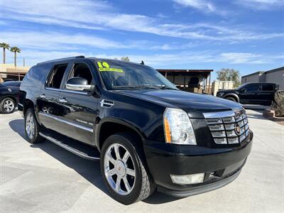 2014 Cadillac Escalade ESV Luxury   - Photo 1 - Phoenix, AZ 85009