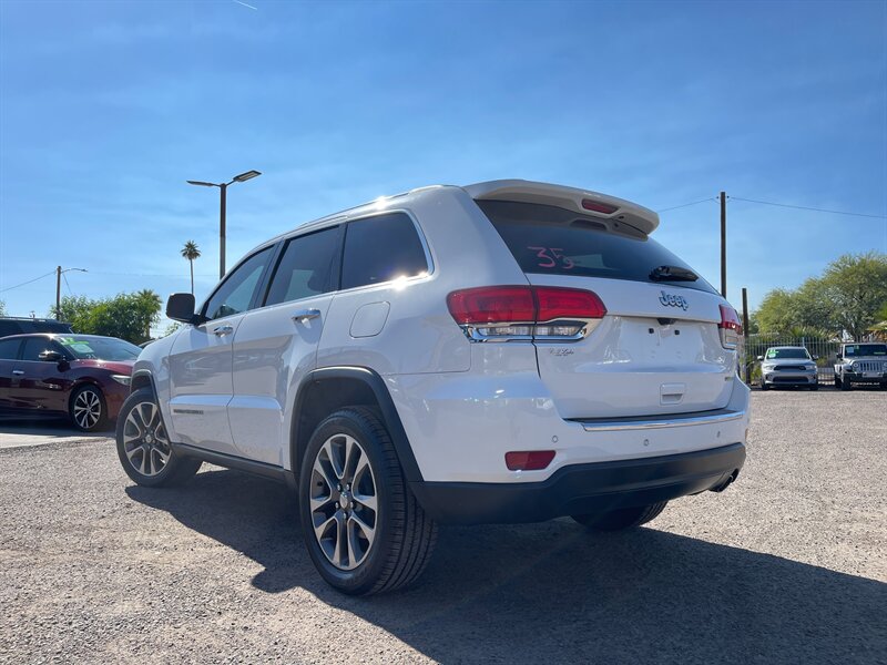2018 Jeep Grand Cherokee Limited photo 3