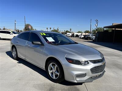 2018 Chevrolet Malibu LS   - Photo 1 - Phoenix, AZ 85009