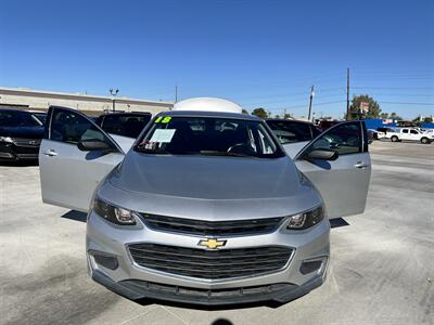 2018 Chevrolet Malibu LS   - Photo 4 - Phoenix, AZ 85009